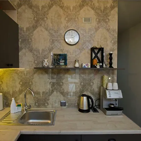 Marta's Cozy Apartment-комфортабельные Near Airport 